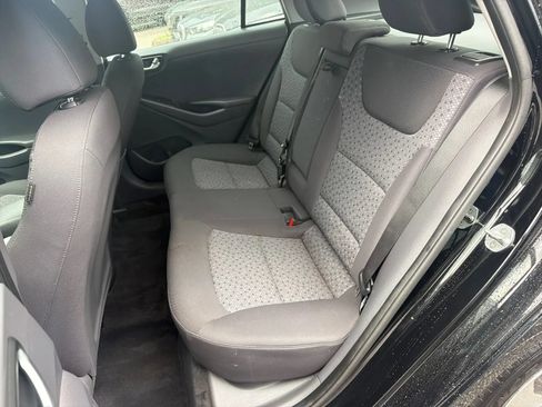 Used 2019 Hyundai Ioniq Electric FWD image 14