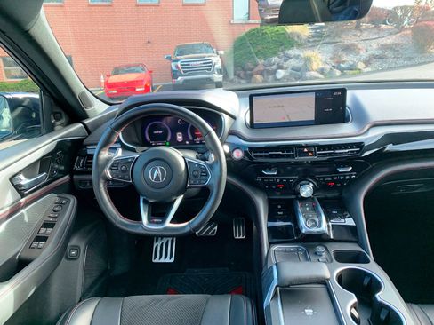 Used 2022 Acura MDX A-Spec image 4