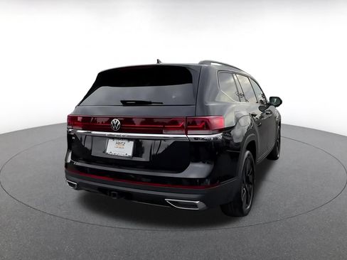 Used 2026 Volkswagen Atlas SE FWD image 14