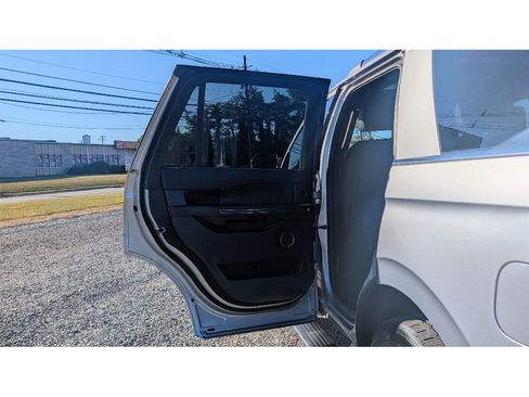 Used 2020 Ford Expedition Limited w/ Special Edition Package image 10