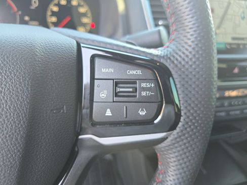 Used 2025 Honda Ridgeline Black Edition image 24
