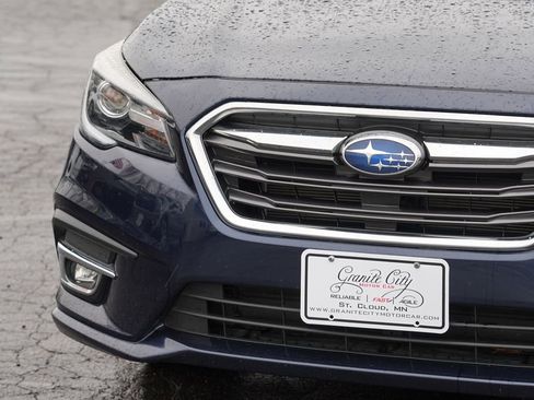 Used 2018 Subaru Legacy 2.5i Limited image 9