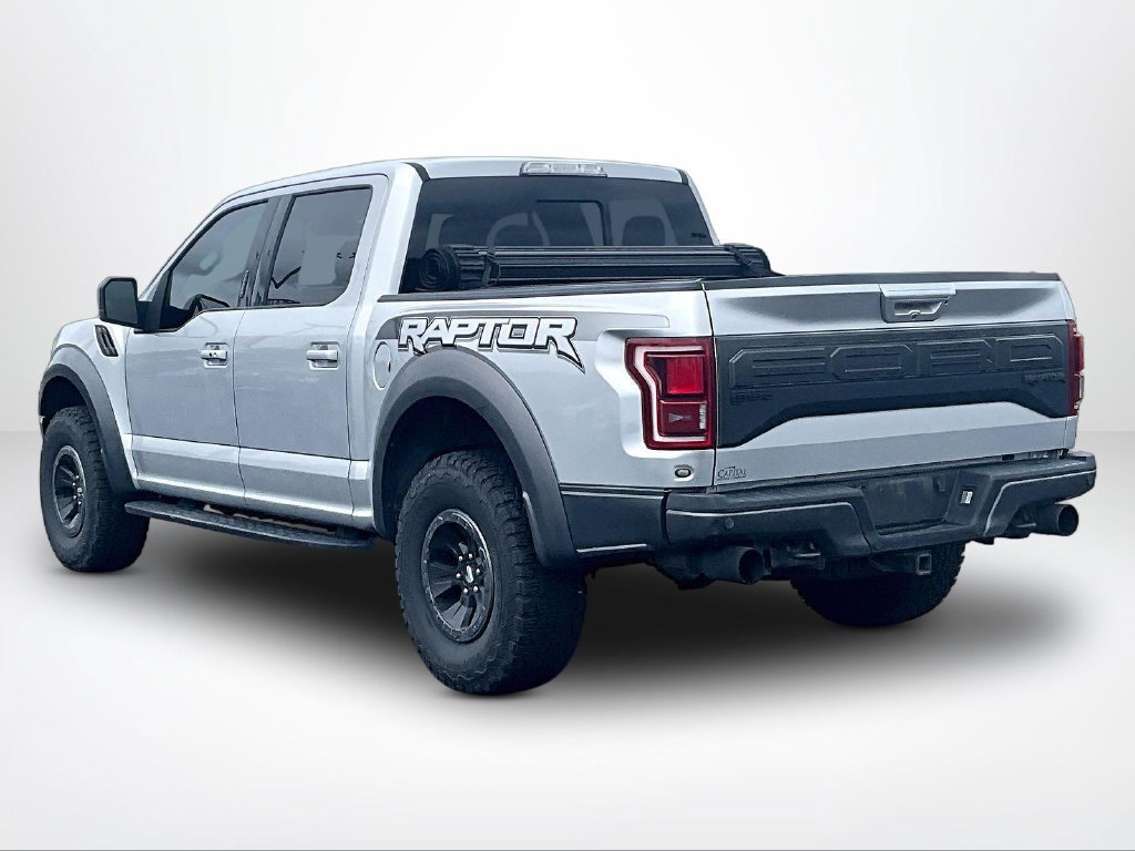 Used 2017 Ford F150 Raptor w/ Equipment Group 802A Luxury AWD/4WD image 13
