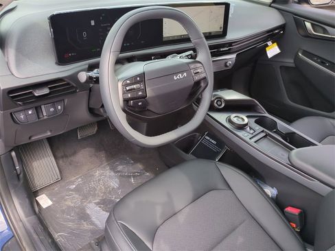 New 2025 Kia EV6 Light image 15