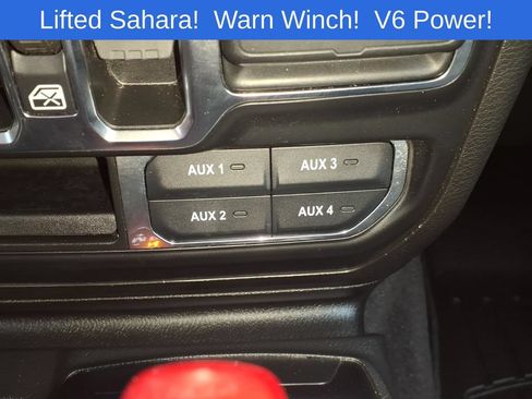 Used 2021 Jeep Wrangler Unlimited Sahara w/ LED Lighting Group AWD/4WD image 20