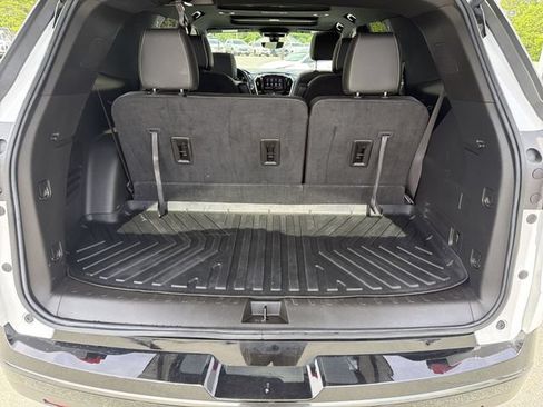 Used 2023 Chevrolet Traverse Premier w/ Redline Edition AWD/4WD image 27