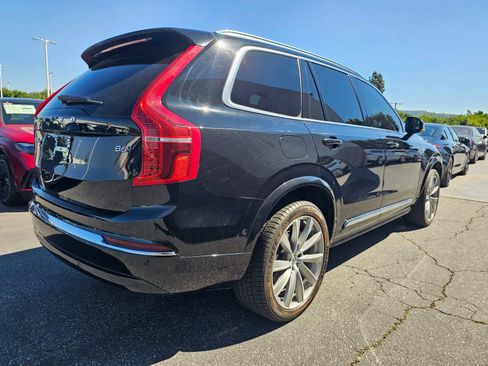 Used 2023 Volvo XC90 B6 Plus AWD/4WD image 2