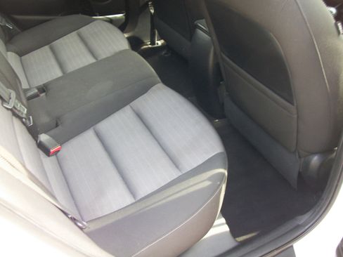 Used 2016 Kia Forte EX image 12