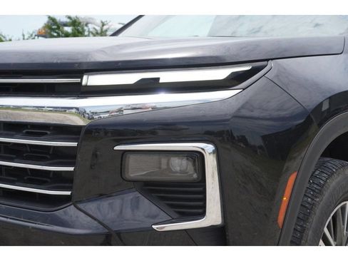 Used 2024 Chevrolet Traverse LT FWD image 42