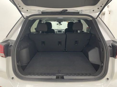 Certified 2024 Chevrolet Equinox LS w/ LS Convenience Package image 12