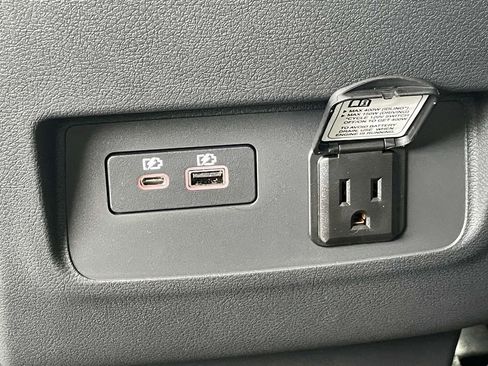 New 2026 Nissan Frontier SV w/ SV Convenience Package image 11