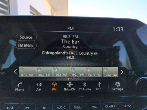 Used 2024 Nissan Pathfinder Platinum image 18