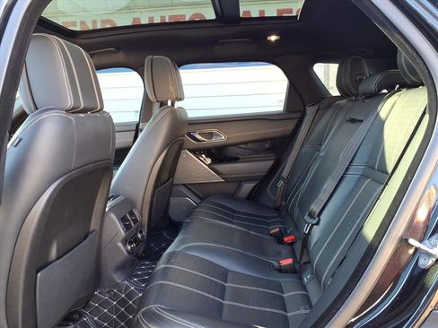 Used 2018 Land Rover Range Rover Velar R-Dynamic HSE image 11