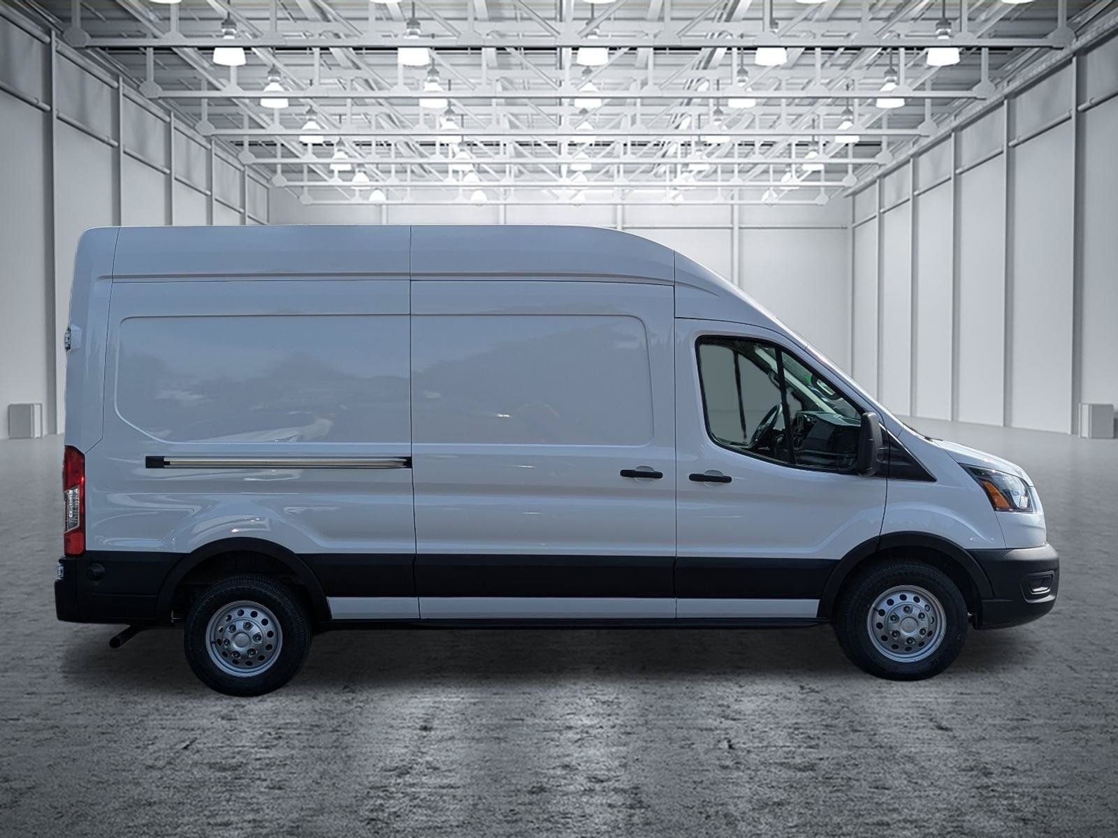 Used 2025 Ford Transit 250 148 High Roof AWD w/ Load Area Protection Package image 6