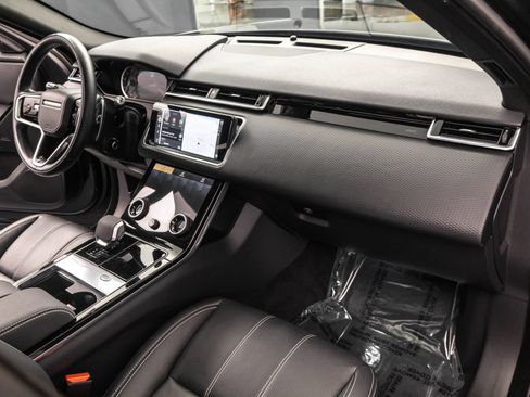 Used 2022 Land Rover Range Rover Velar R-Dynamic S AWD/4WD image 38