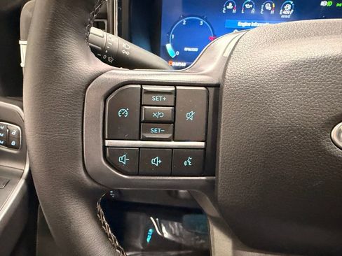 Used 2025 Ford F250 Lariat image 36