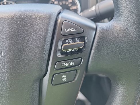 Used 2025 Nissan Frontier S RWD image 14