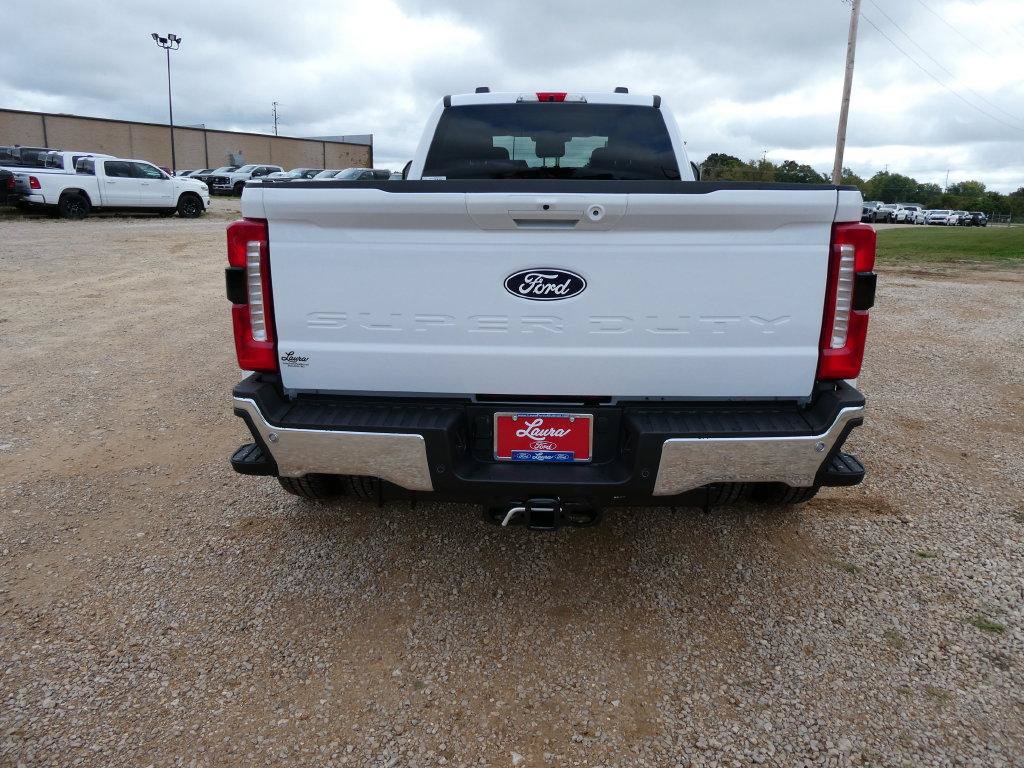 New 2027 Ford F350 Lariat AWD/4WD image 5