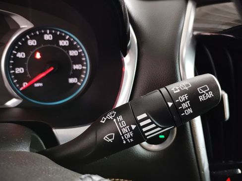 Used 2020 Chevrolet Traverse RS AWD/4WD image 30