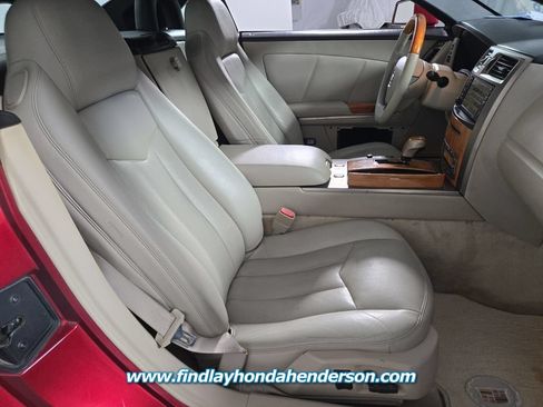 Used 2006 Cadillac XLR RWD image 17