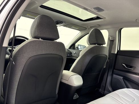 New 2026 Hyundai Elantra Limited FWD image 20