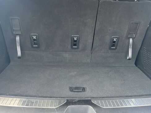 Used 2025 Chevrolet Tahoe Z71 image 24