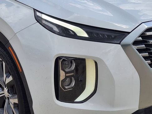 Used 2020 Hyundai Palisade SEL w/ Premium Package FWD image 11