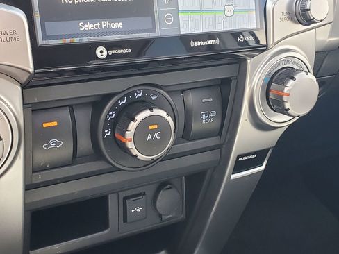 Used 2021 Toyota 4Runner SR5 Premium w/ Moonroof Package image 29