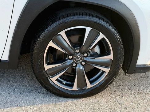 Used 2020 Lexus UX 200 w/ Premium Package FWD image 9