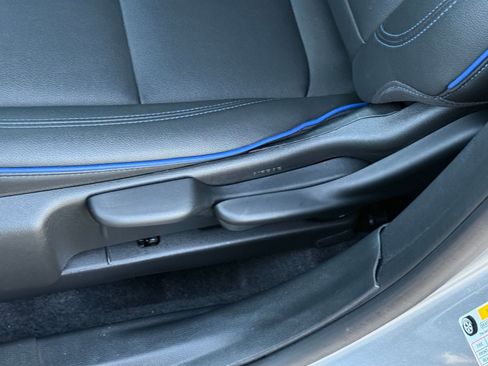 Used 2025 Buick Envista Sport Touring image 23