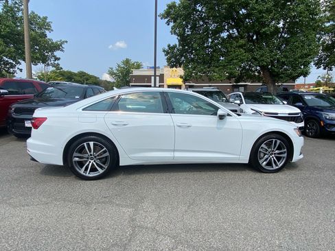 Used 2023 Audi A6 Premium Plus w/ Premium Plus Package AWD/4WD image 2