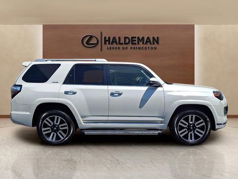 Used 2019 Toyota 4Runner Limited AWD/4WD image 7