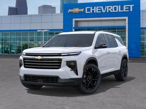 New 2026 Chevrolet Traverse LT w/ Driver Confidence Package image 30