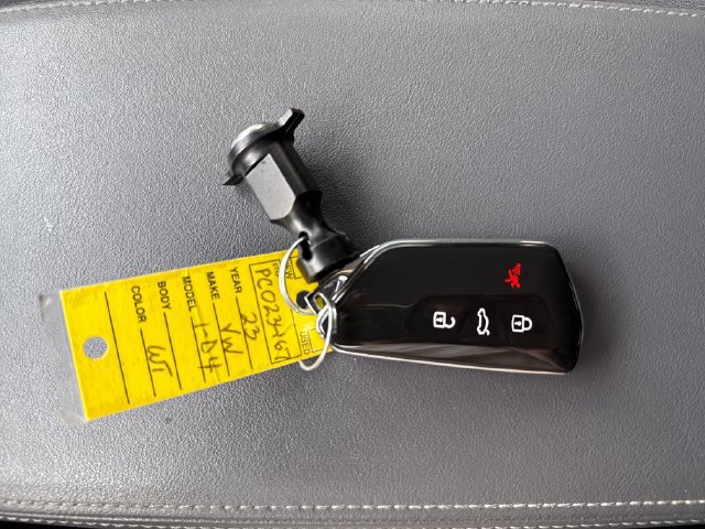 Used 2023 Volkswagen ID.4 Pro S AWD/4WD image 12