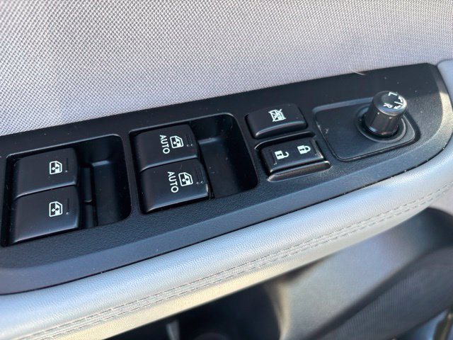 Used 2018 Subaru Outback 2.5i Premium AWD/4WD image 12