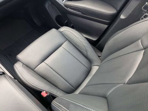 Certified 2023 Subaru Ascent Touring AWD/4WD image 19