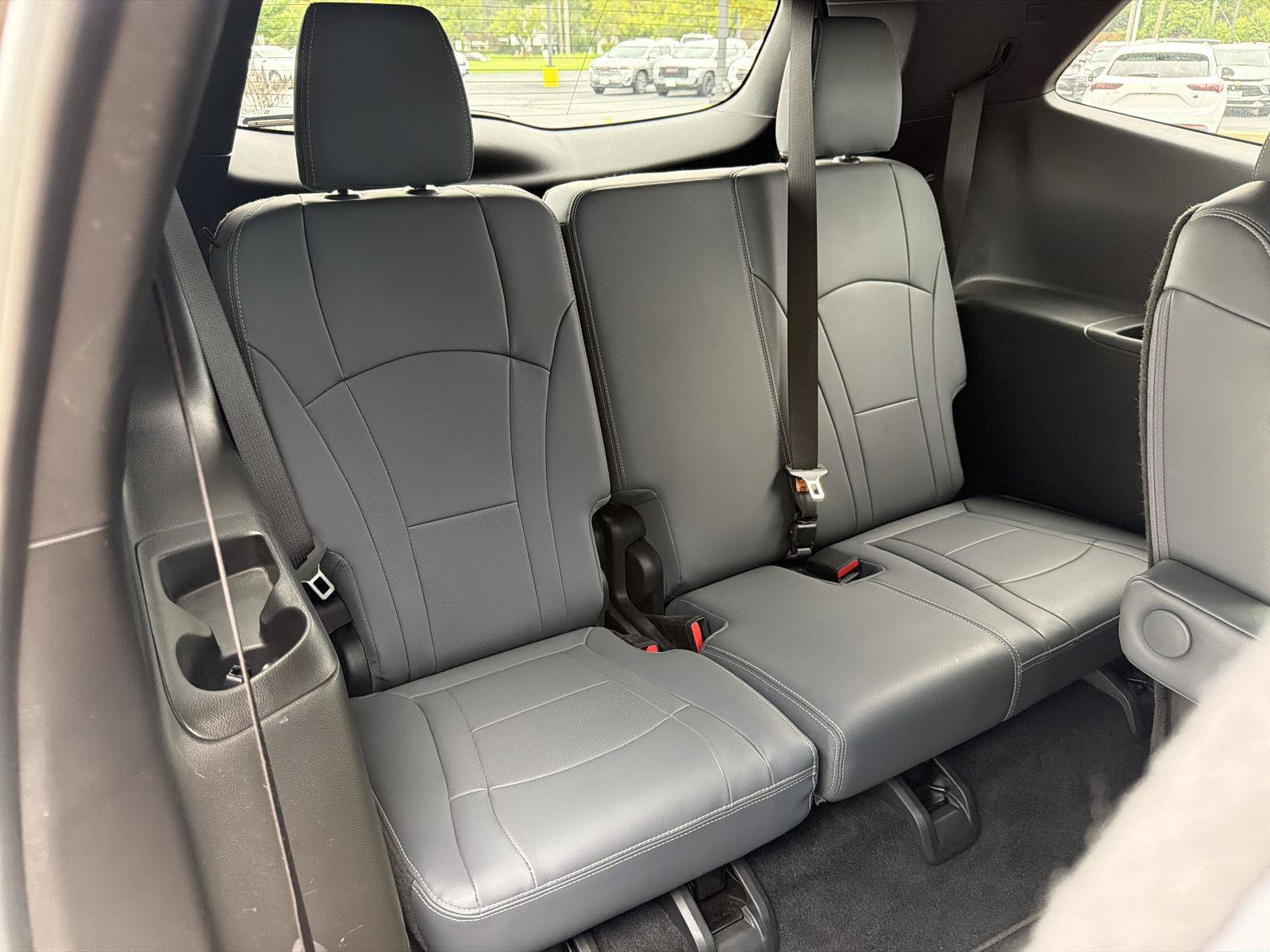 Used 2023 Buick Enclave Essence FWD image 37
