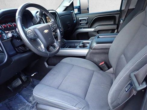 Used 2015 Chevrolet Silverado 1500 LT w/ LT Fleet Plus Package AWD/4WD image 10