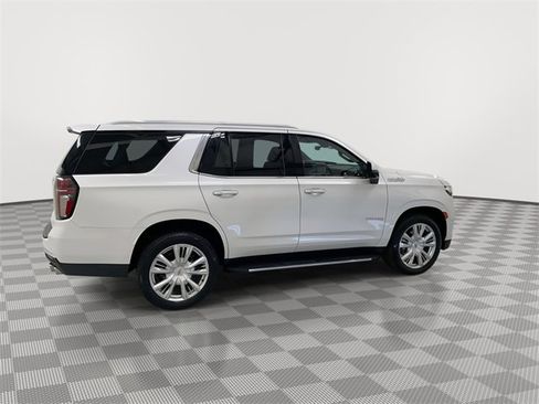 Used 2021 Chevrolet Tahoe High Country image 12