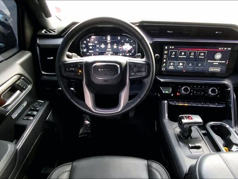 Used 2024 GMC Sierra 1500 Denali w/ Denali Reserve Package image 5