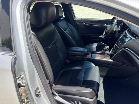 Used 2018 Cadillac XTS Luxury FWD image 16