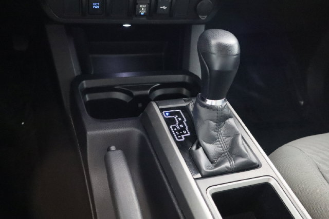 Used 2021 Toyota Tacoma SR5 RWD image 19