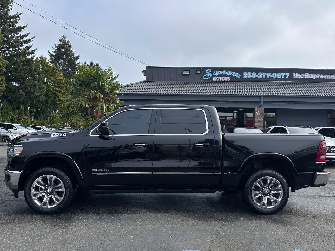 Used 2022 RAM 1500 Limited AWD/4WD image 3