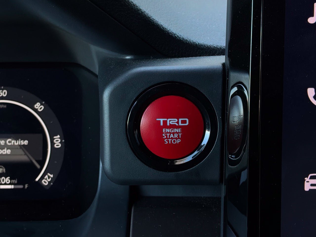 Used 2024 Toyota Tacoma TRD Sport w/ TRD Sport Premium Package RWD image 40