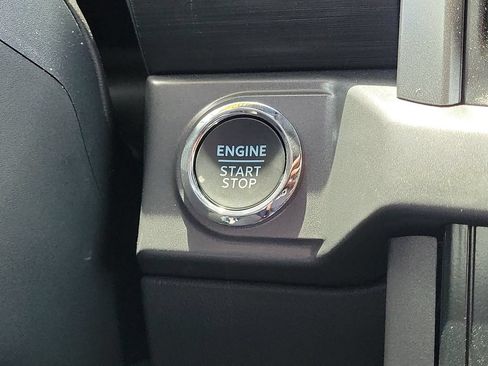 Used 2025 Ford F150 XLT w/ Equipment Group 302A MID AWD/4WD image 27