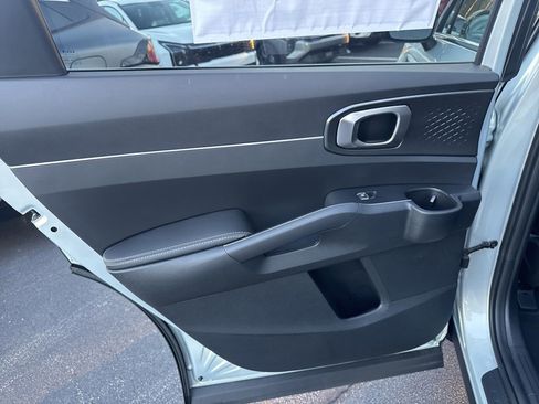 New 2026 Kia Sorento S image 13