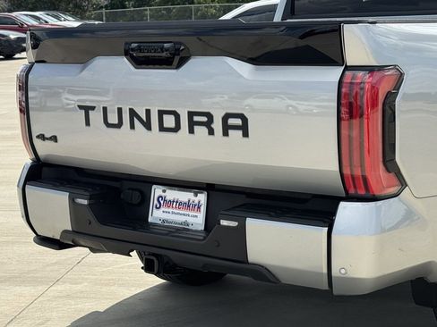 Used 2024 Toyota Tundra Platinum AWD/4WD image 6