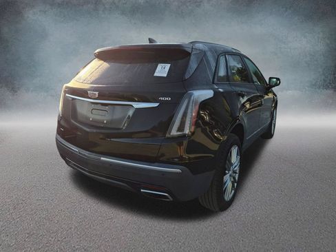 Certified 2024 Cadillac XT5 Sportv w/ Technology Package AWD/4WD image 9