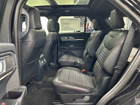 New 2027 Ford Explorer ST-Line w/ Premium Package AWD/4WD image 30