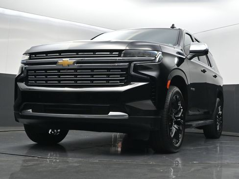 Used 2024 Chevrolet Tahoe Premier w/ Premium Package AWD/4WD image 45
